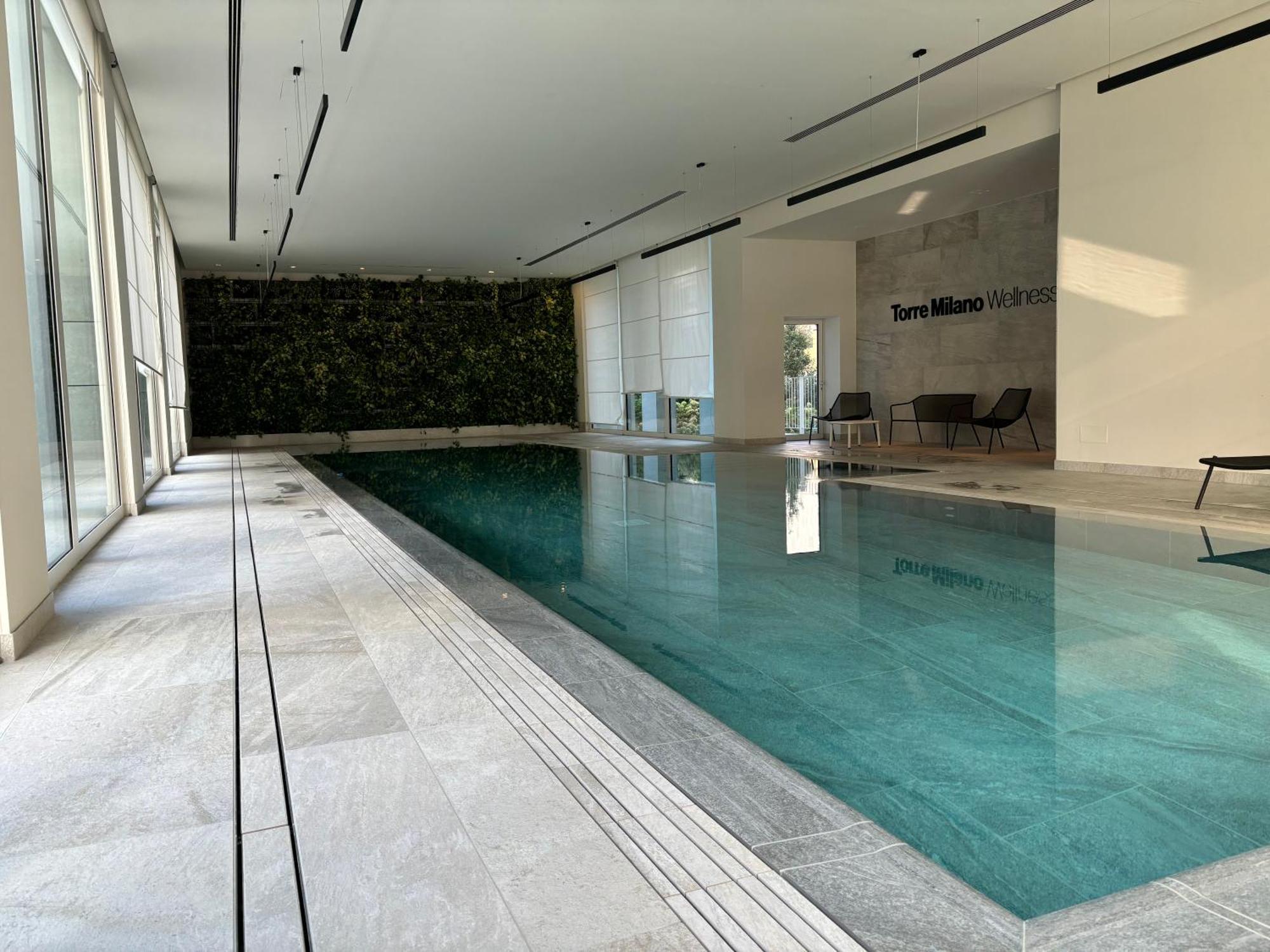 Torre Milano Skyview Suite Gym Pool & Rooftop Buitenkant foto